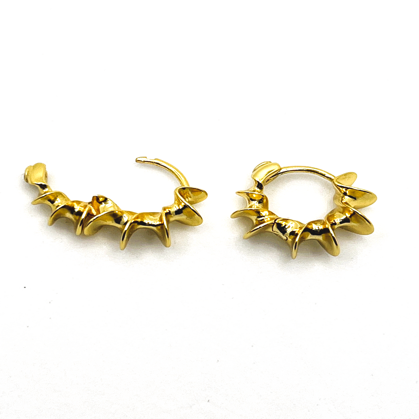 Aurelia - Huggie Earrings